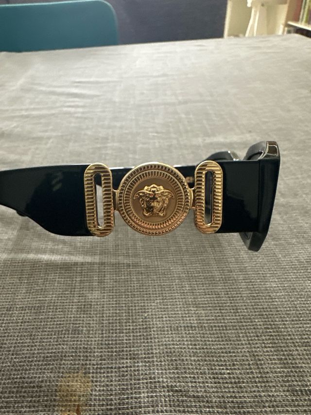 Gafas de Sol Versace Negras y Doradas