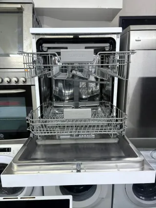 Lavavajillas Samsung Blanco semi nuevo