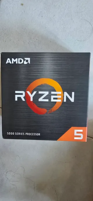 Procesador AMD Ryzen 5 5600XT 4.7GHz