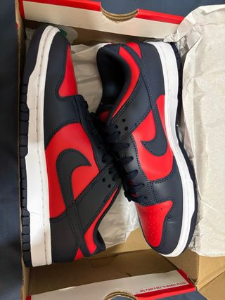 Nike Dunk Low Negro y Rojo