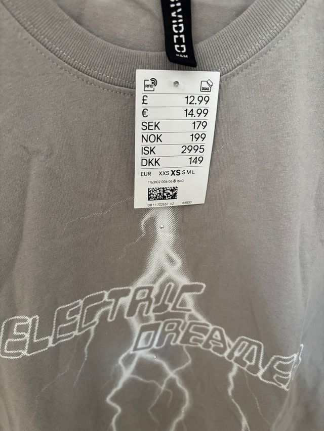 Camiseta Divided Gris Talla XS Oversize