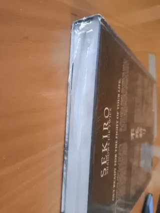 Guía Sekiro: Shadows Die Twice precintada