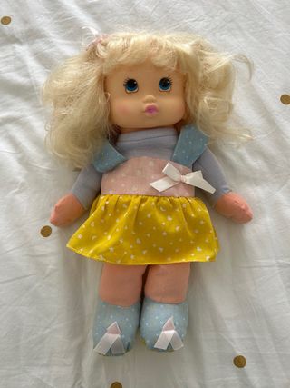 Boneca Kátia Beijinhos