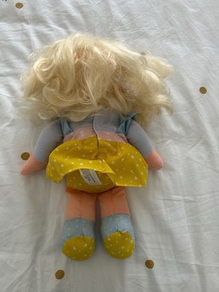 Boneca Kátia Beijinhos