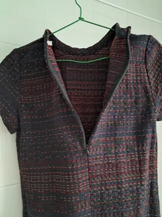 Vestido Pull & Bear marrón y rojo