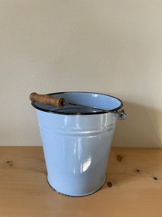 Secchio in metallo smaltato Bianco