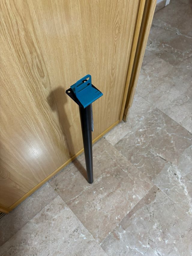 Pata de acero redonda