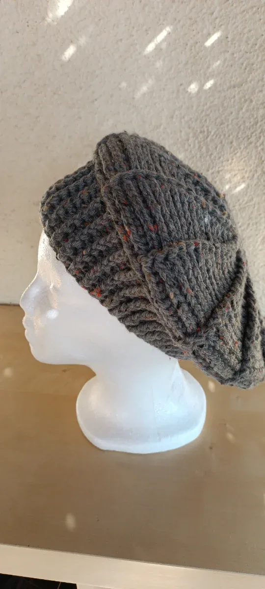 Gorros de lana hechos a mano