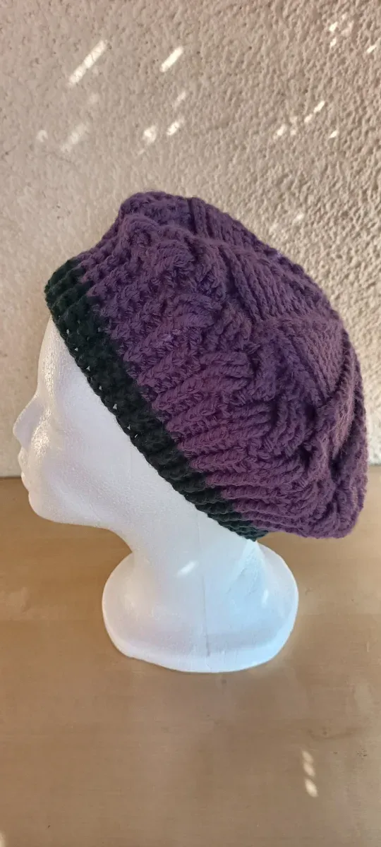 Gorros de lana hechos a mano