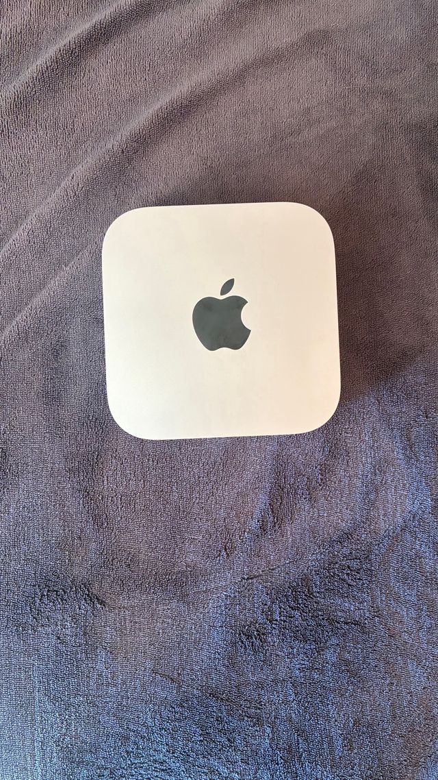 Mac Mini M4 Apple