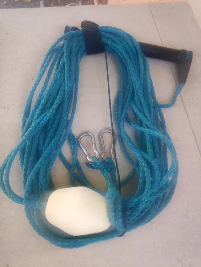 Cuerda flotante acuática con asa