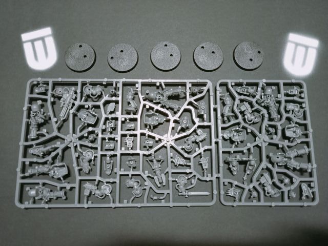 5 Space Marines Terminators + Beacon Warhammer 40k