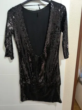 Vestido negro lentejuelas fiesta