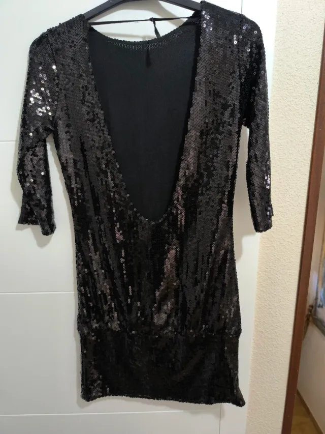Vestido negro lentejuelas fiesta
