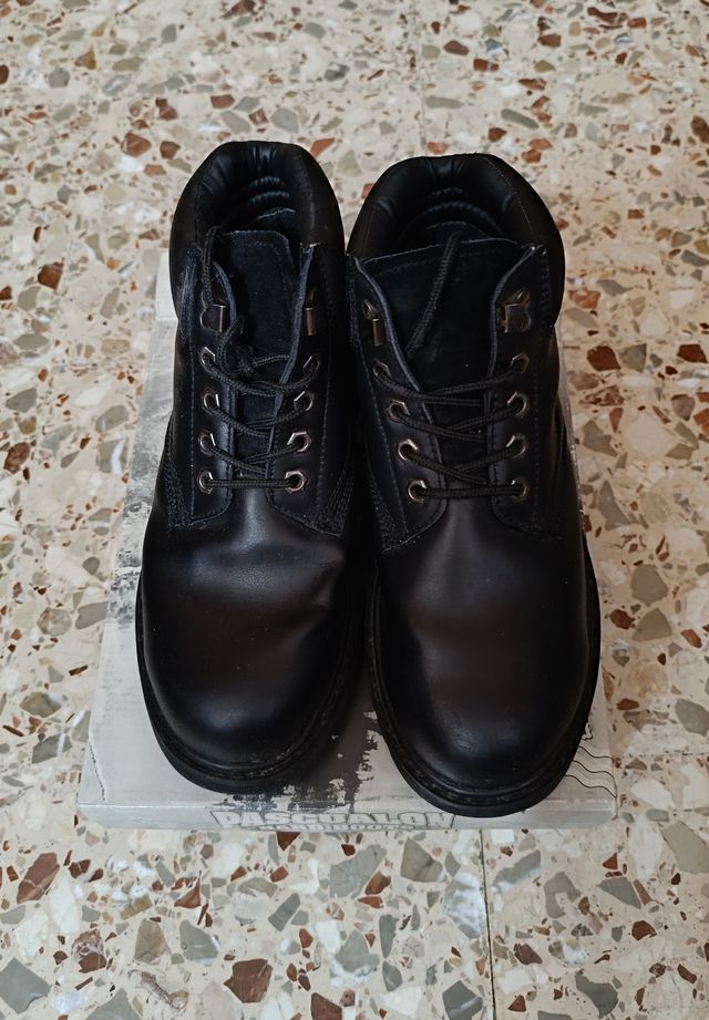 Botas de couro vintage - Tamanho 42