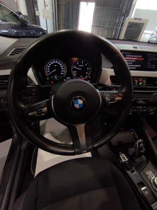 BMW X2 sDrive18d Business Auto