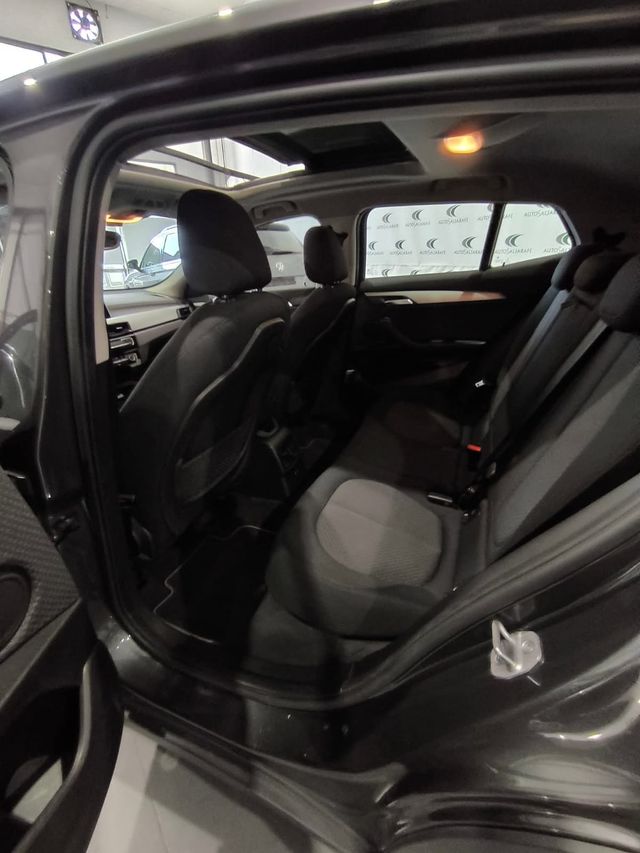 BMW X2 sDrive18d Business Auto