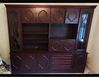 Aparador madera con 2 vitrinas