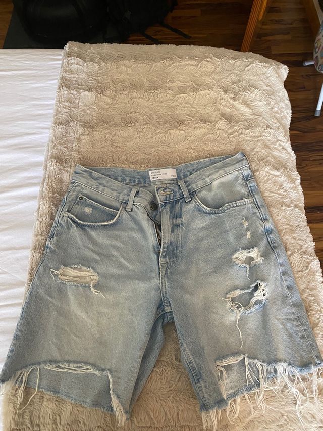 Bershka Shorts Vaqueros Rotos Talla M