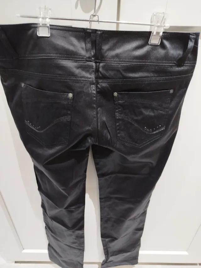 Pantalón satén TRF negro Talla M
