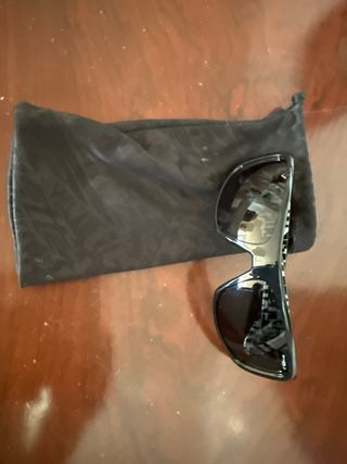 Gafas de sol y nieve Arnette polarizadas funda