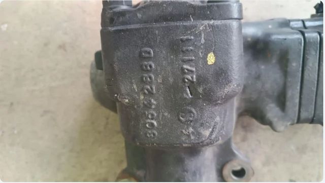 CAJA DIRECCION NISSAN TERRANO II (R20)