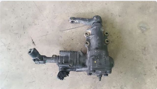 CAJA DIRECCION NISSAN TERRANO II (R20)