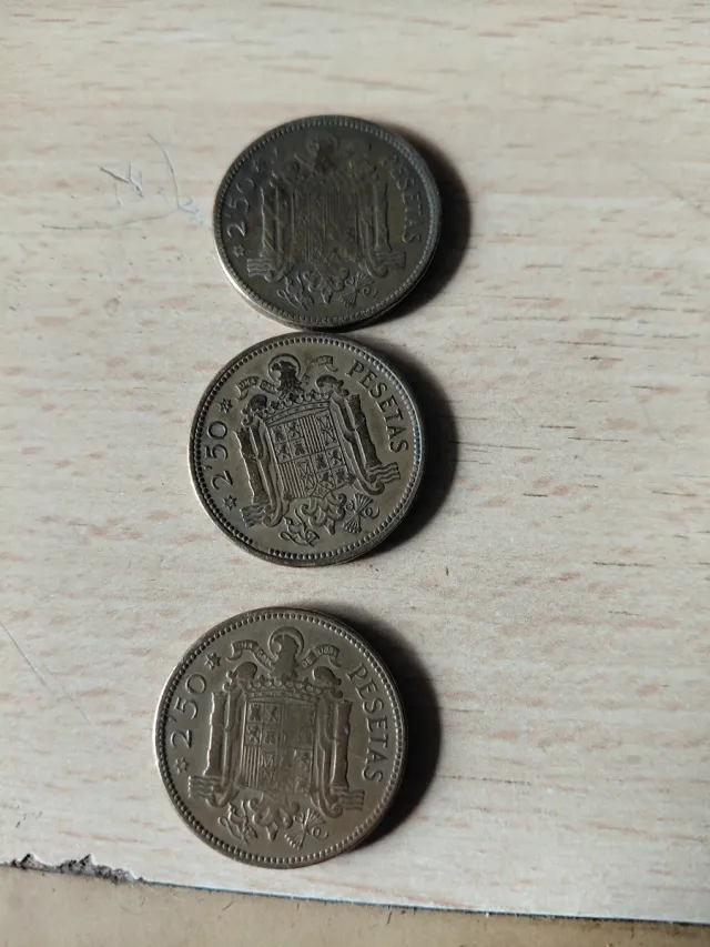 Lote 9monedas antiguas España 1937 y 1949 1870