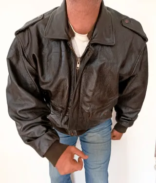 Bomber Cuero Auténtico L Medidas indicadas