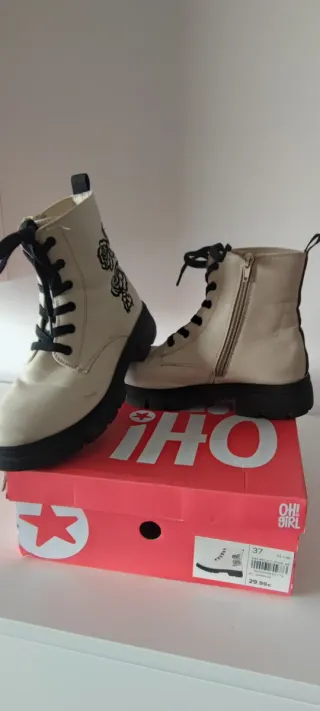 Botas chica o mujer bordadas talla 37