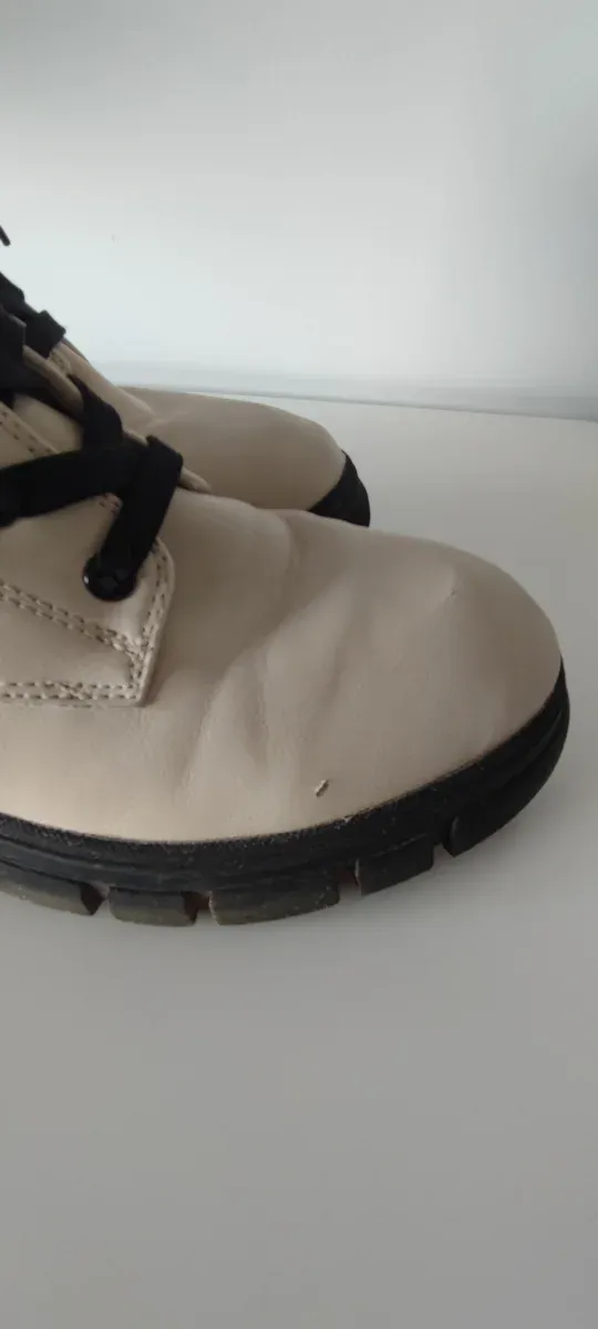 Botas chica o mujer bordadas talla 37