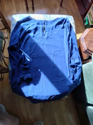 Camisa azul manga larga