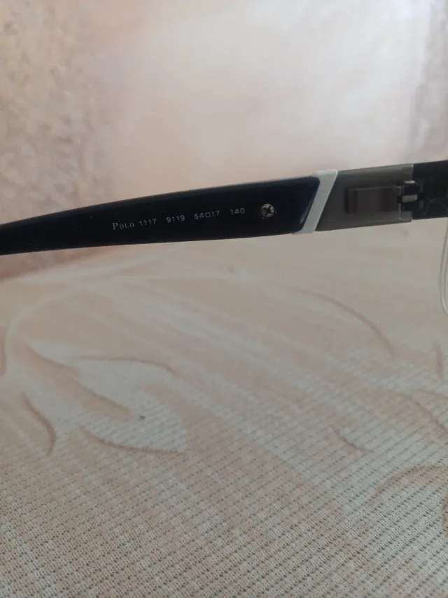 Occhiali Polo Ralph Lauren neri e bianchi