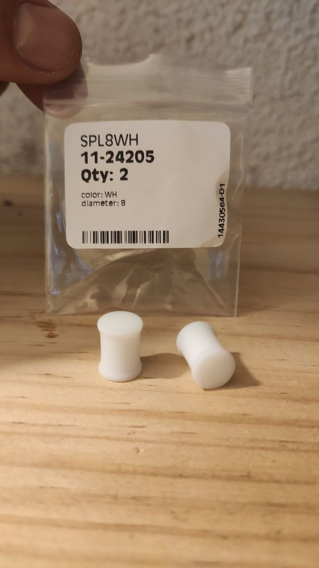 Pendientes dilatación negros y blanco 8mm