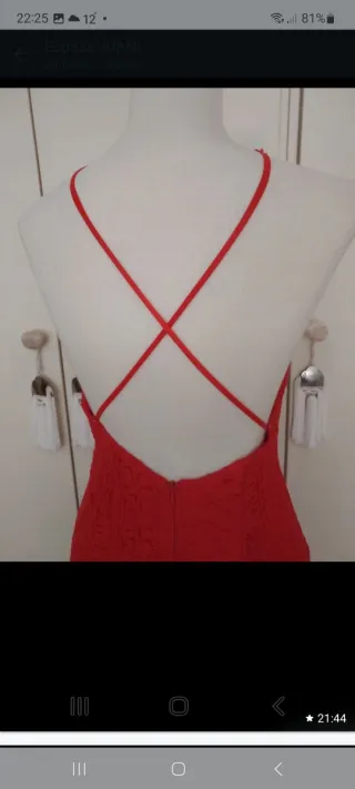 Vestido de fiesta rojo encaje