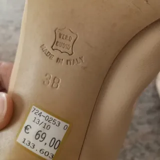 Scarpe Bata Beige Donna