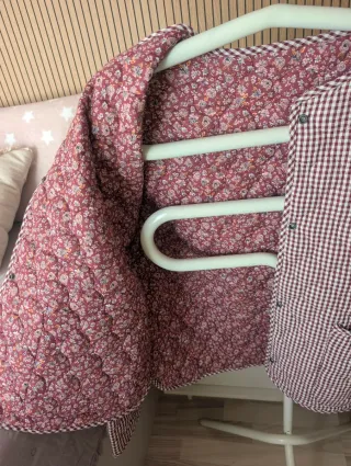 Chaqueta acolchada cuadros sin estrenar.Con etique