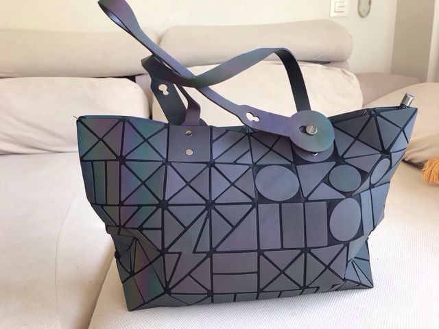 Bolso Bao Bao  Holográfico