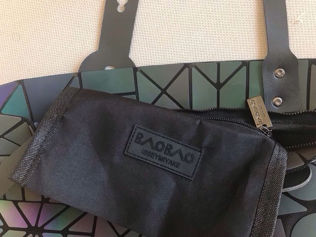 Bolso Bao Bao  Holográfico