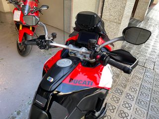 DUCATI MULTISTRADA V4 PIKES PEAK