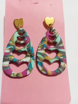 Pendientes arcilla polimérica oro multicolor