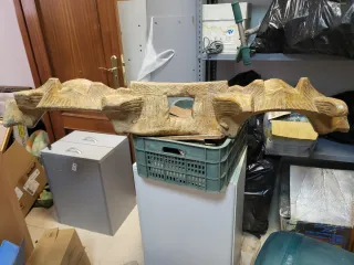 Yugo doble de madera antiguo para bueyes