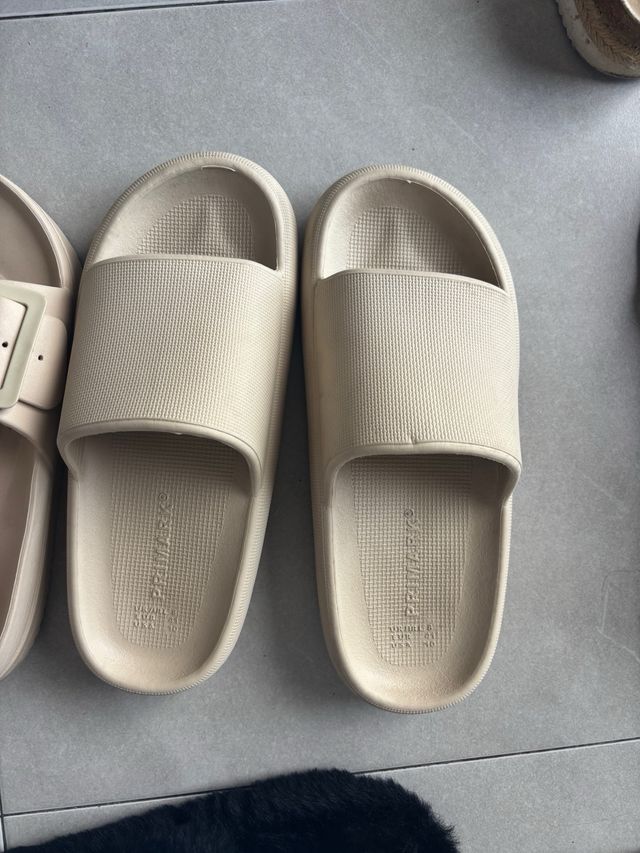 Chanclas Primark Beige Talla 41