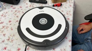 Roomba 675 aspirador robot