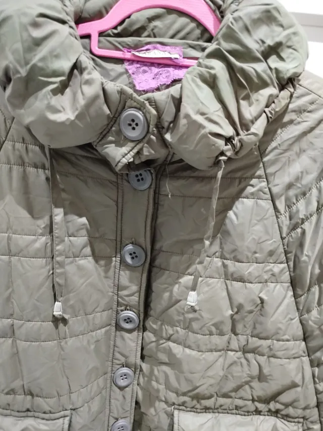 Abrigo capa acolchado verde talla única