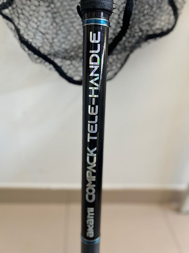 Sacadera de carbono Akami COMPACK TELE-HANDLE 4,50