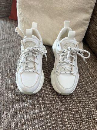 Zapatillas Buffalo suela Track Talla 38