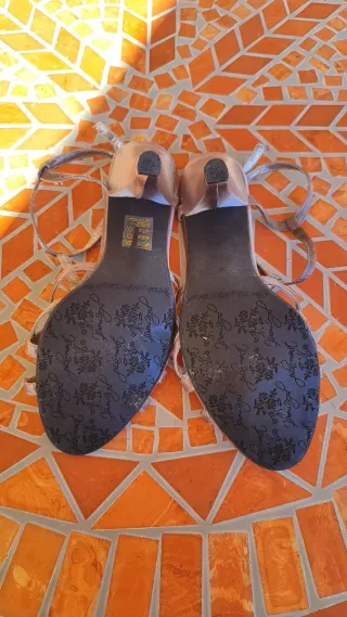 Tacones Pilar Monet Plateados