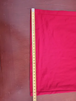 Mono rojo de pierna ancha