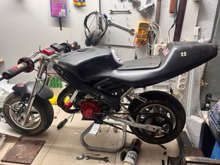 Pocket bike1 pocket bike2